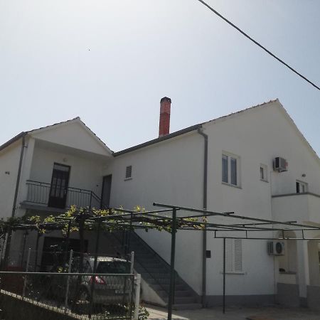 Apartmani Lukačić Biograd Na Moru Bagian luar foto