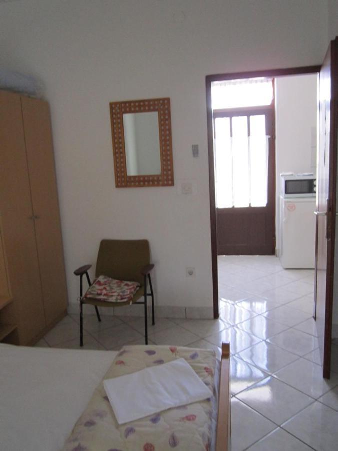 Apartmani Lukačić Biograd Na Moru Bagian luar foto