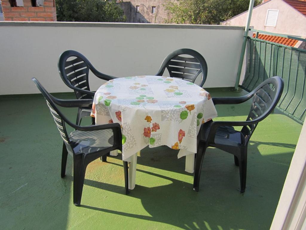 Apartmani Lukačić Biograd Na Moru Bagian luar foto