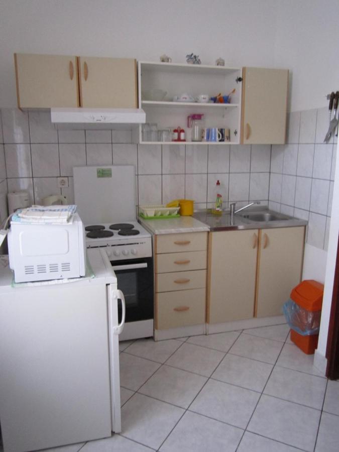 Apartmani Lukačić Biograd Na Moru Bagian luar foto
