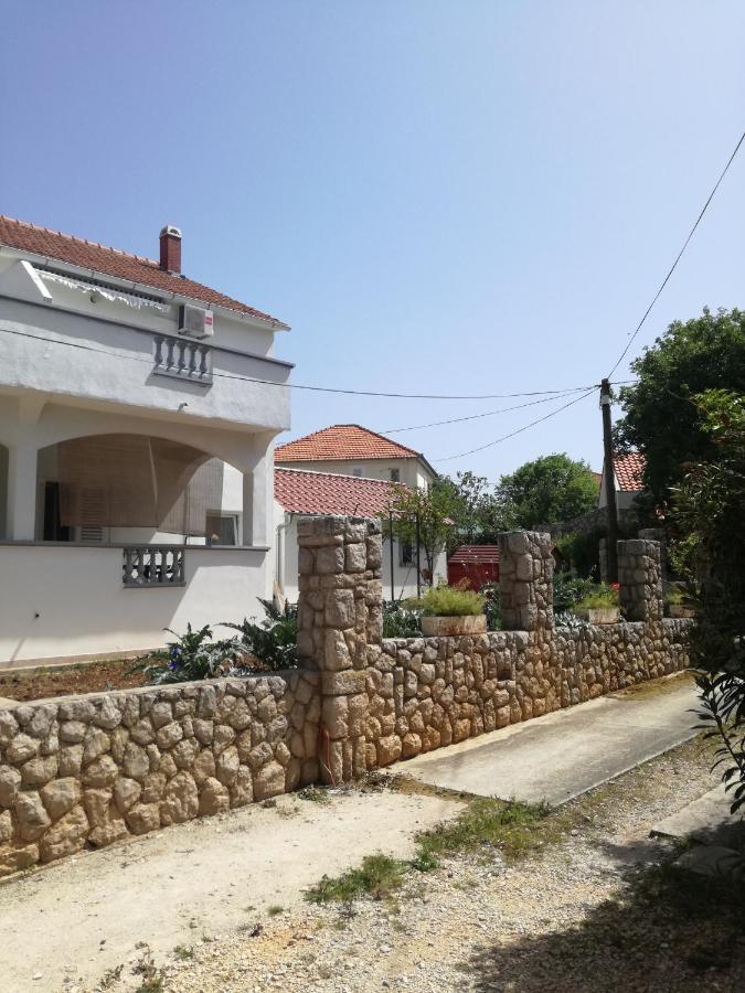 Apartmani Lukačić Biograd Na Moru Bagian luar foto